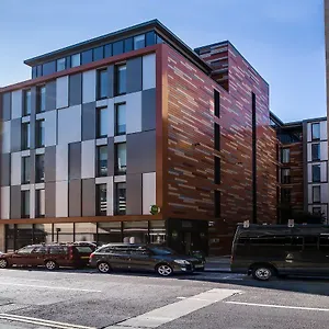 Отель Hub By Premier Royal Mile, Эдинбург