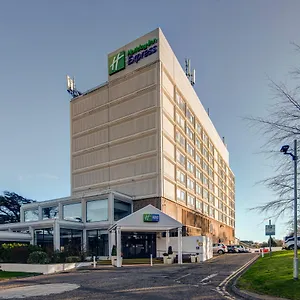 Holiday Express City West By Ihg Otel