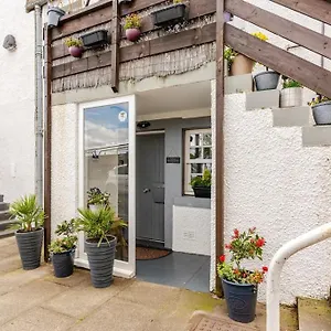 Old Fisherman's No 4, Free Parking Apartment