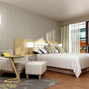 By Marriott Szálloda