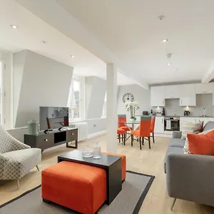 Destiny Scotland Hanover Daire
