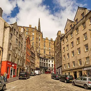 2br Grassmarket With Castle View EDI